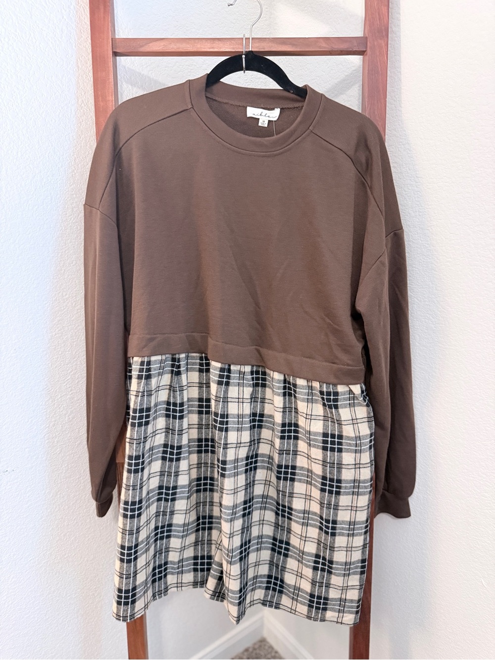 Aible Life & Style Brown Plaid Mixed Media Sweatshirt Dress Medium NWT
